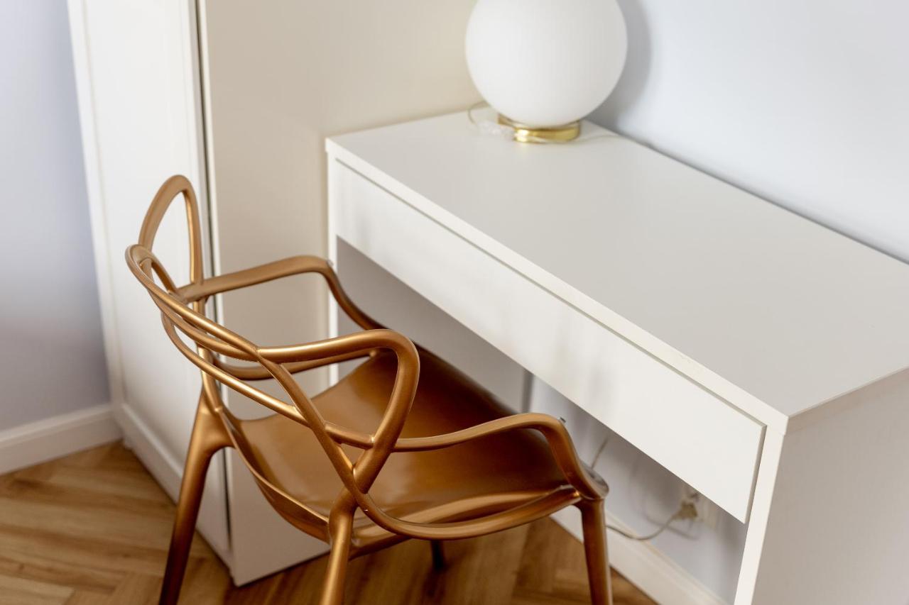 Metro Politechnika Cosy Apartment Варшава Экстерьер фото